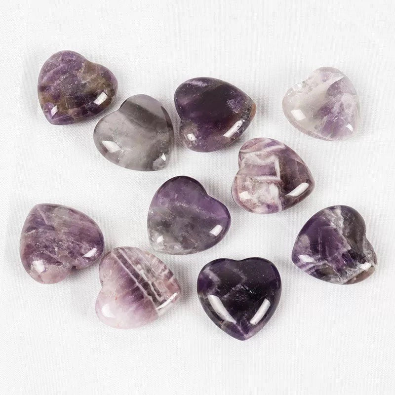 Chevron Amethyst Hearts - 30mm